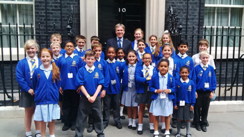 Henry Smith MP Takes Local Children To Downing Street