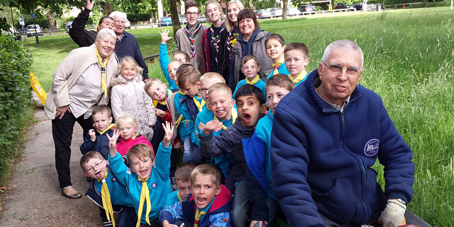 Give Something Back: Our Scout Groups Need You!