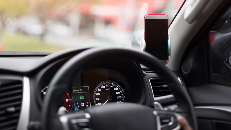 Smartphone Apps To Save You Money On Your Car Insurance