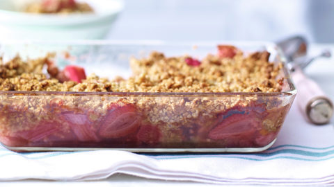 Rhubarb & Strawberry Crumble