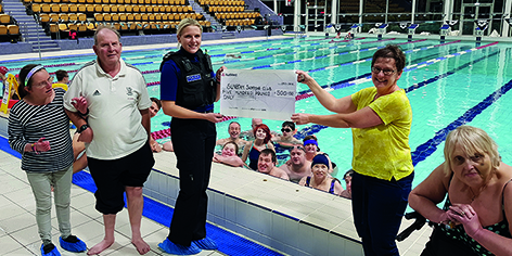 Horsham Swimming Group Receives Cash From Sussex Police