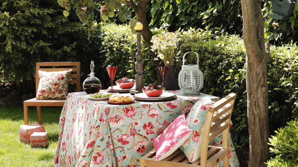 Go, Go Alfresco!