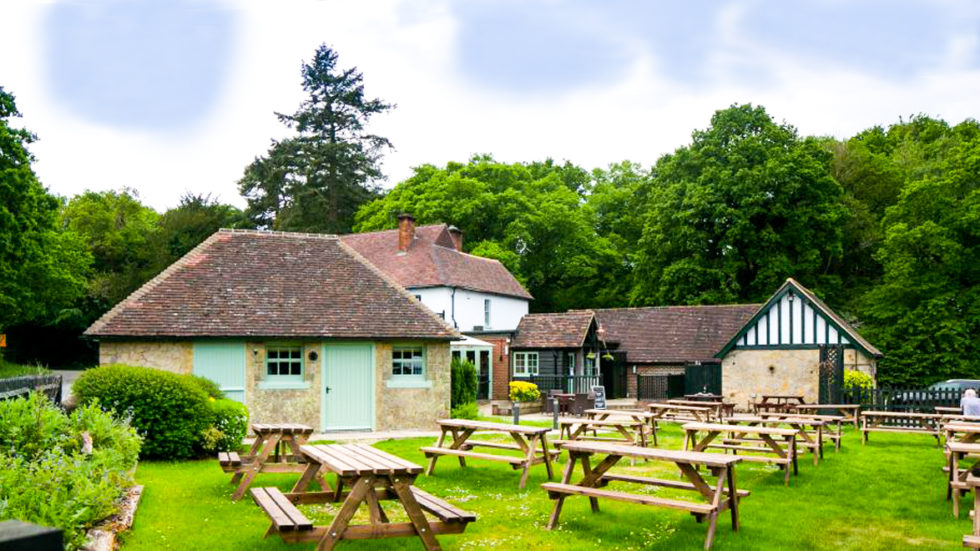 New Look & New Menu Makes The Cowdray Arms A Top Choice