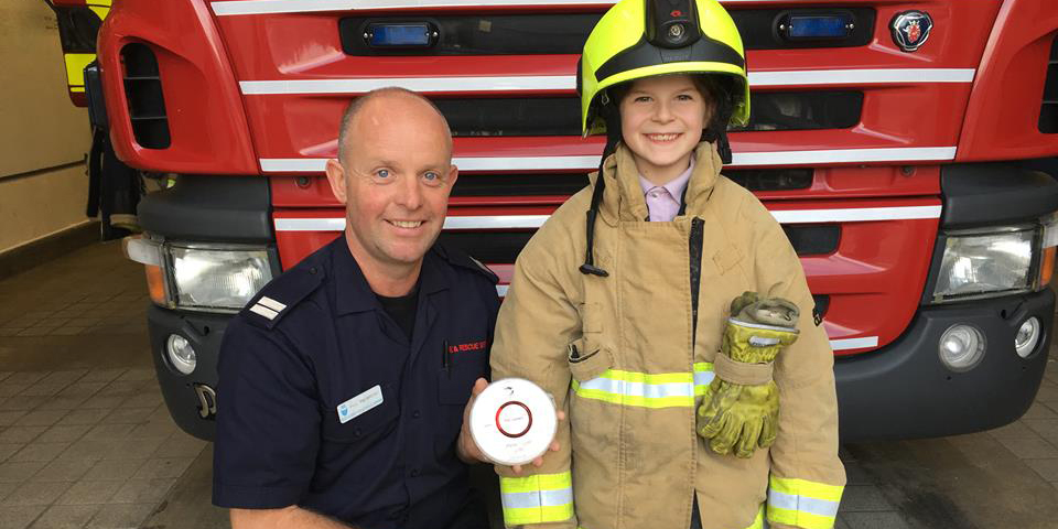 Firefighters Praised For Helping Girl Overcome Her Smoke Alarm Fear