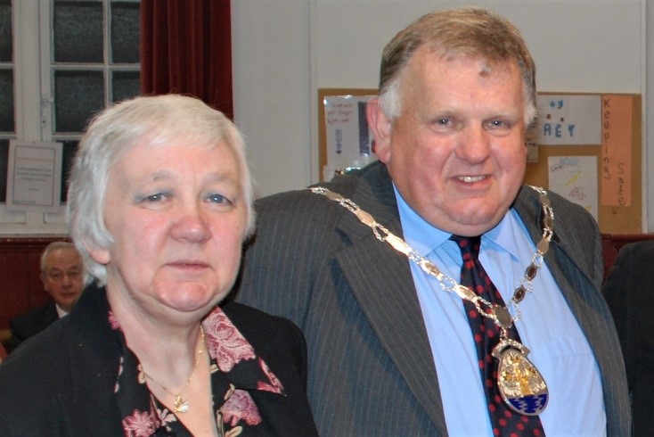 Town’s Council Pays Tribute To Councillor